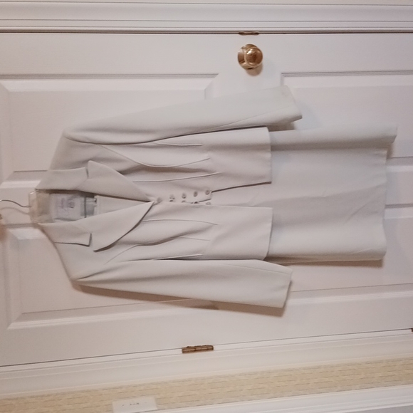 jacket suit - Picture 3 of 3